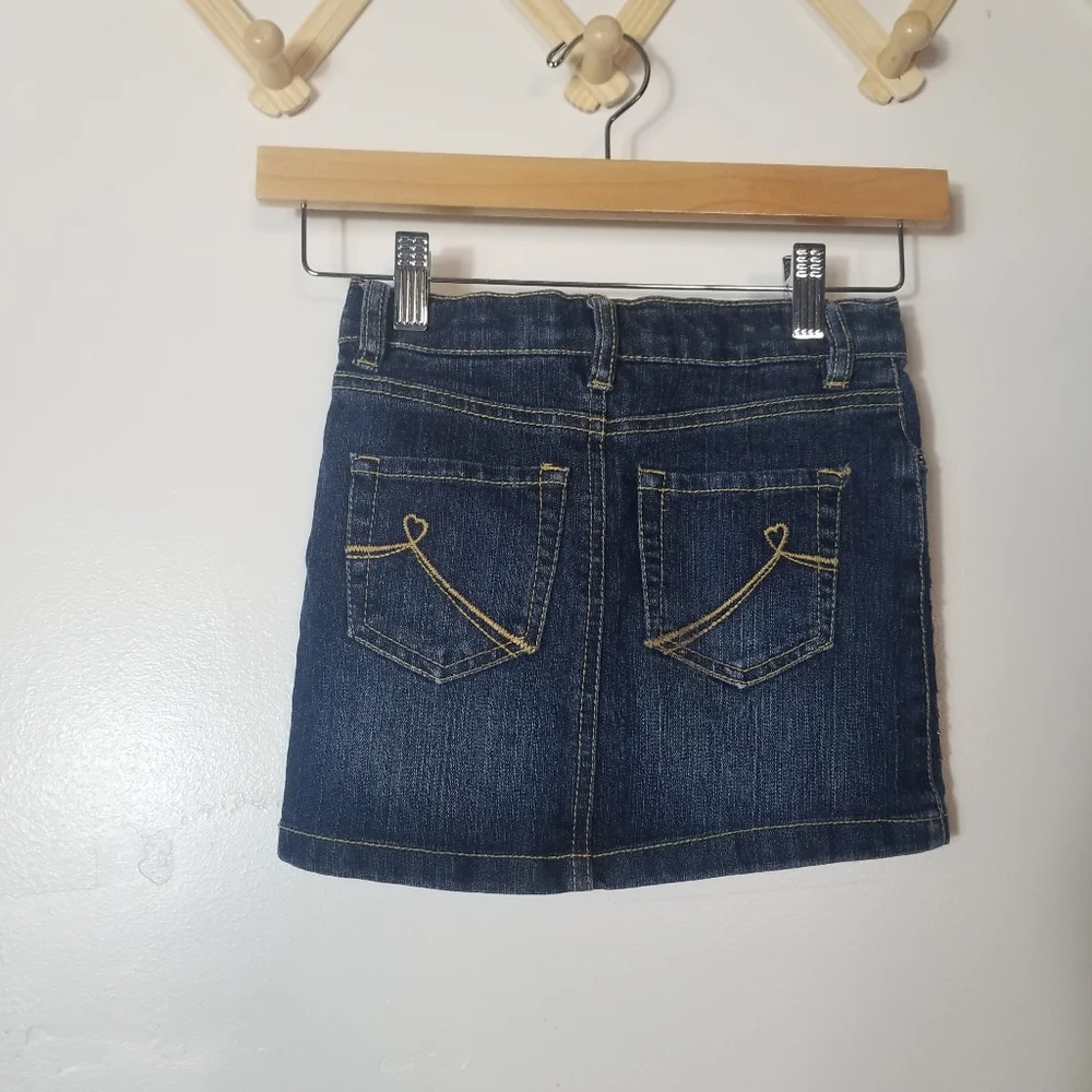 CHILDRENS PLACE JEAN SKIRT SIZE 6 W/SHINY SEQUINS ON FRONT SIDES ATTACHED SHORTS
